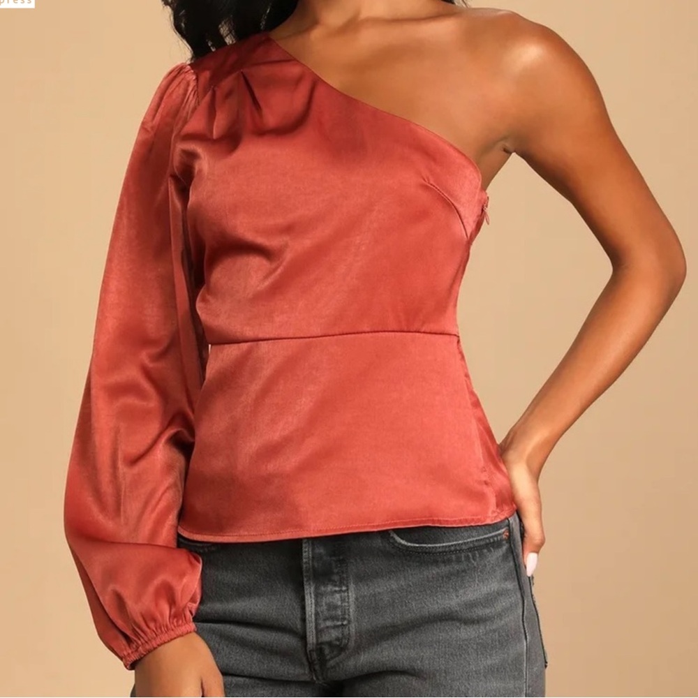 Lulu's Chic One Shoulder Satin Blouse Size S NWT